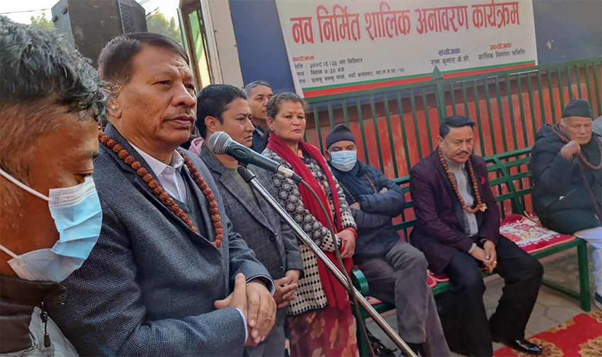 कांग्रेस सभापतिको दौडबाट पछि हट्दिनँ : नेता सिंह 